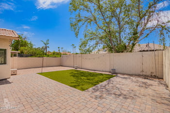 1102 Blackbird Dr, Gilbert, AZ 85234