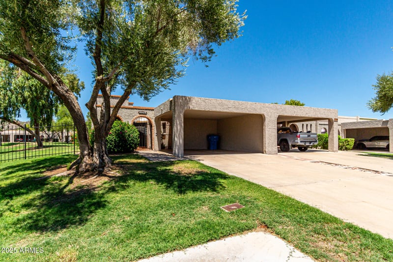 1102 Cheryl Dr, Phoenix, AZ 85020