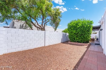 1102 Michigan Ave, Phoenix, AZ 85022