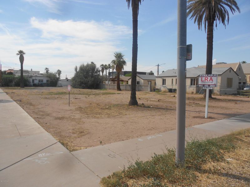 1102 N 3rd St #8, Phoenix, AZ 85004