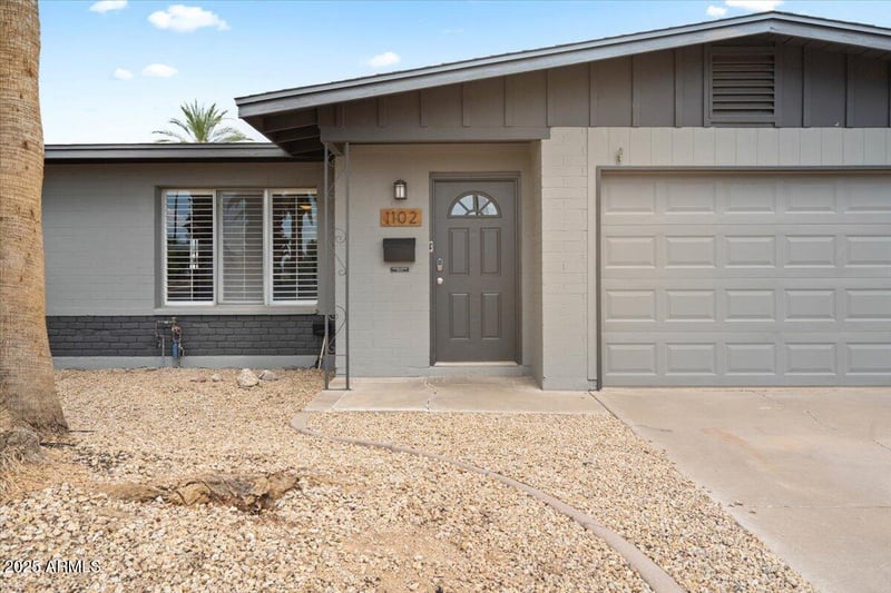 1102 Redondo Cir, Tempe, AZ 85282