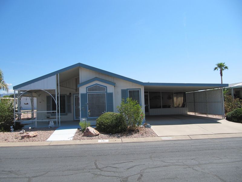 1102 S 114th St #127, Mesa, AZ 85208