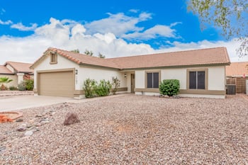 1102 Sailors Way, Gilbert, AZ 85234