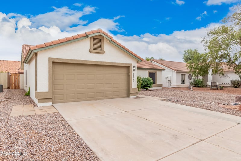 1102 Sailors Way, Gilbert, AZ 85234