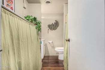 1102 University Dr, Mesa, AZ 85203