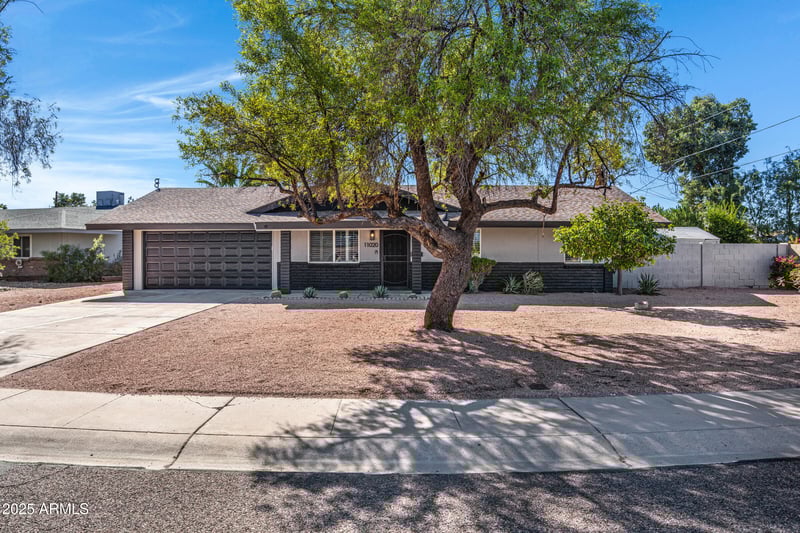 11020 39th St, Phoenix, AZ 85028