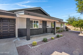 11020 39th St, Phoenix, AZ 85028