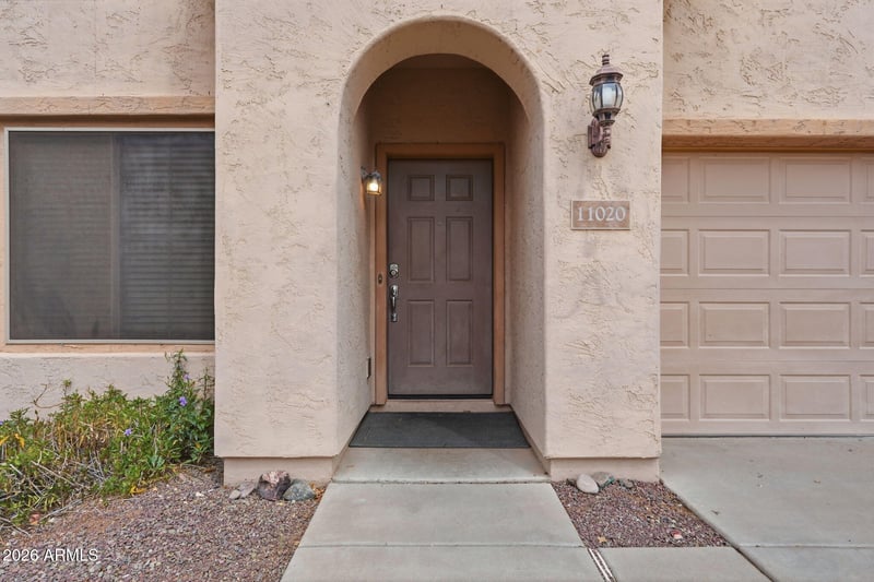 11020 Silver Springs Cir, Mesa, AZ 85212
