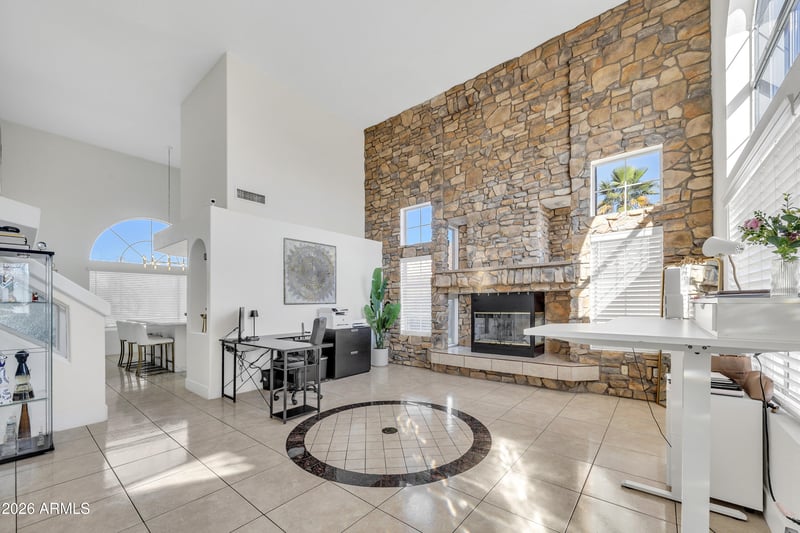 11020 Lane Ave, Glendale, AZ 85307