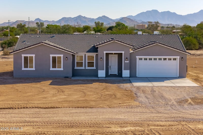 11021 207th Dr, Buckeye, AZ 85326