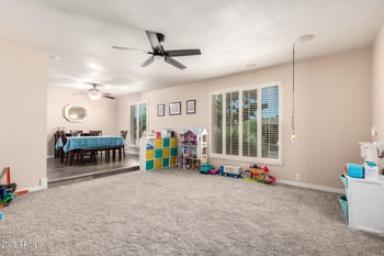 11021 44th St, Phoenix, AZ 85028
