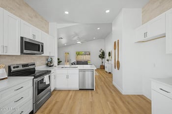 11021 Hayward Ave #<WOW>, Glendale, AZ 85307