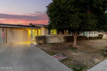 11024 Peoria Ave, Sun City, AZ 85351
