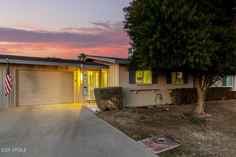 11024 Peoria Ave, Sun City, AZ 85351
