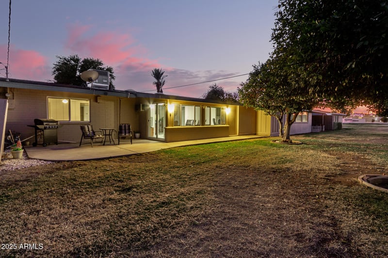 11024 Peoria Ave, Sun City, AZ 85351