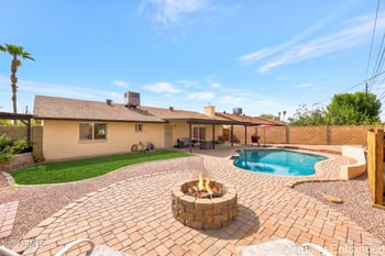 11025 43rd Dr, Glendale, AZ 85304