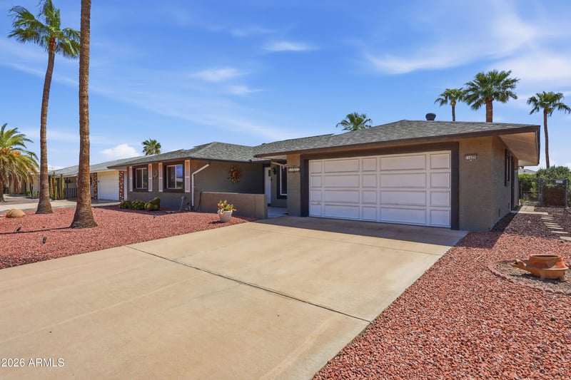 11025 W Campana Dr, Sun City, AZ 85351