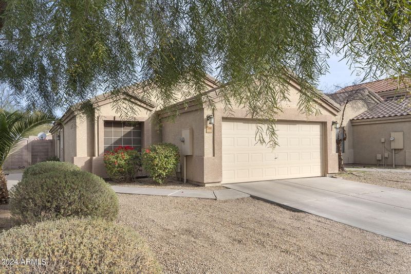 11026 E Arbor Ave, Mesa, AZ 85208