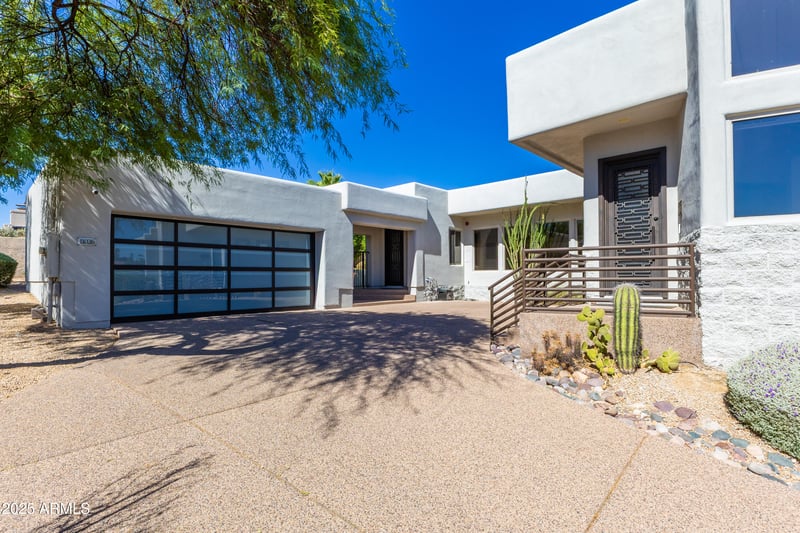 11026 Pinto Dr, Fountain Hills, AZ 85268