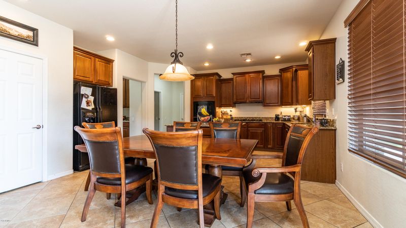 11027 E Ravenna Ave, Mesa, AZ 85212