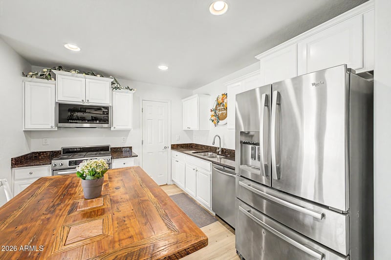 11028 E Sentiero Ave, Mesa, AZ 85212
