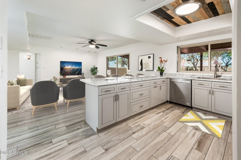 11030 47th Ave, Glendale, AZ 85304