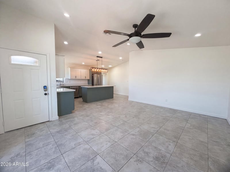 11031 Vine Ave, Mesa, AZ 85208
