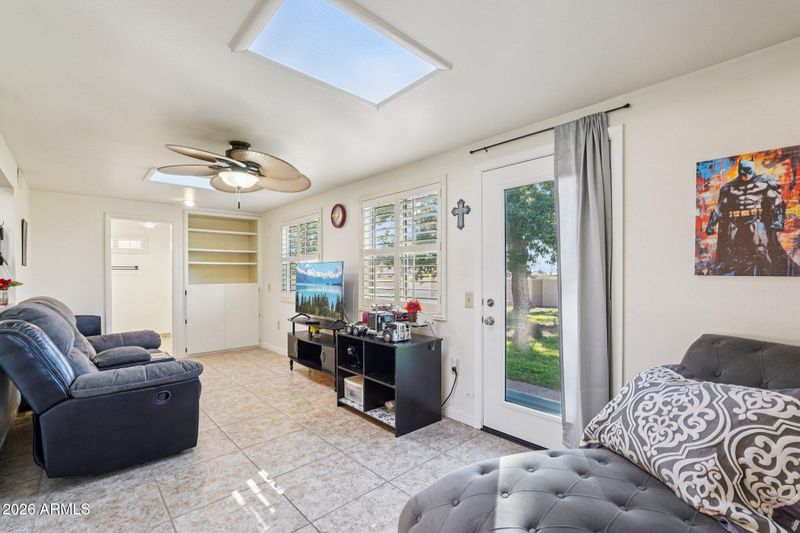 11031 W Tonada Dr, Sun City, AZ 85351