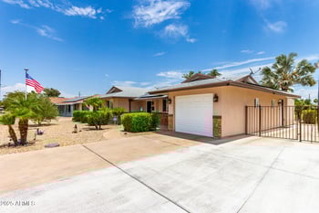 11032 Cherry Hills Dr, Sun City, AZ 85351