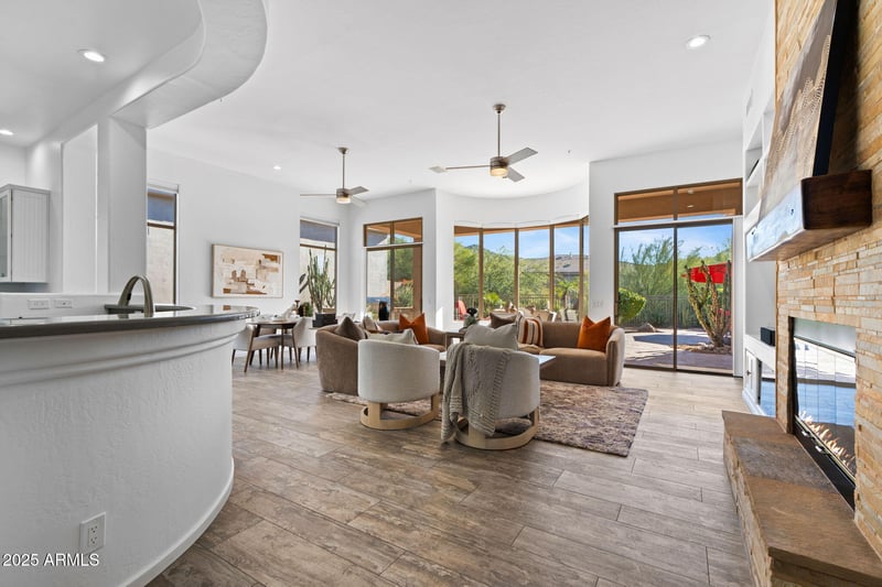 11033 Betony Dr, Scottsdale, AZ 85255