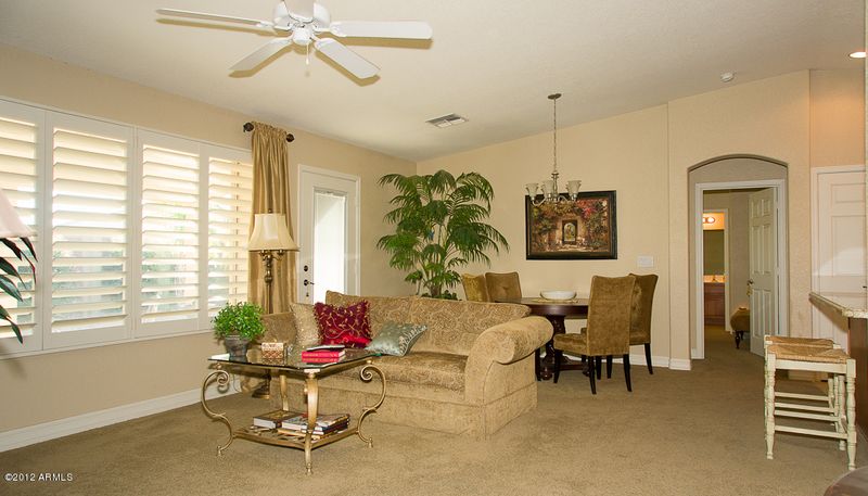 11033 E Monte Ave, Mesa, AZ 85209