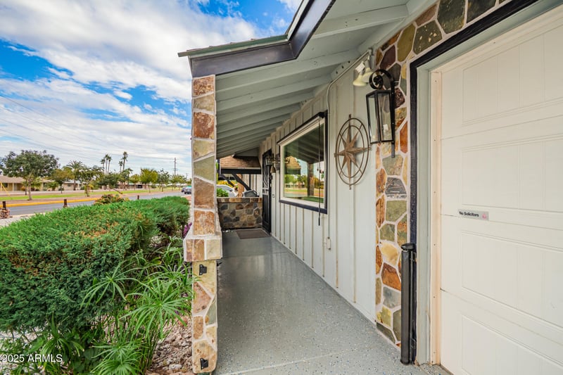 11033 Alabama Ave, Sun City, AZ 85351