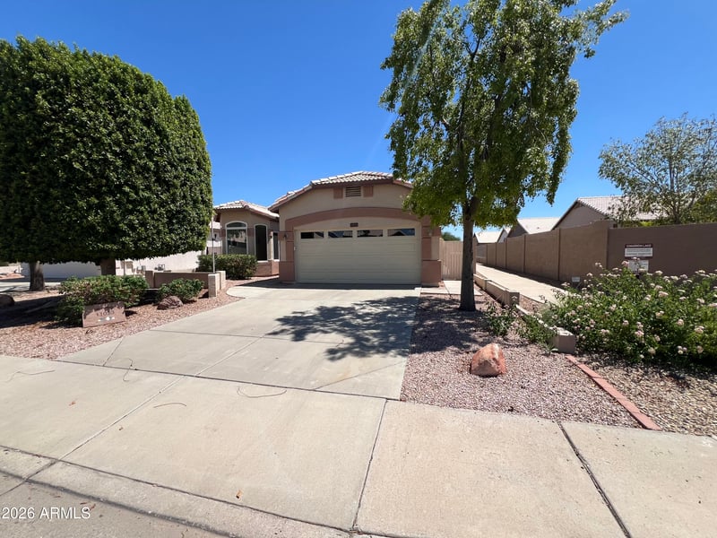 11033 W Tonto Ln, Sun City, AZ 85373