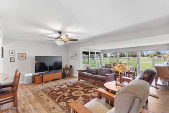 11034 N Coggins Dr, Sun City, AZ 85351