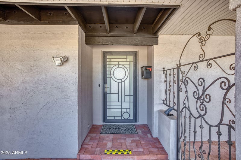 11035 37th St, Phoenix, AZ 85028