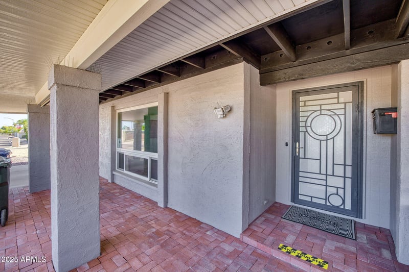 11035 37th St, Phoenix, AZ 85028