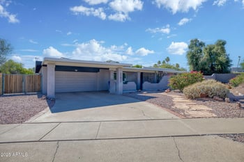 11035 37th St, Phoenix, AZ 85028