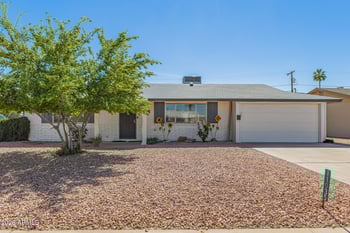 11035 Oakmont Dr, Sun City, AZ 85351