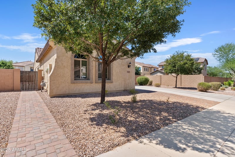 11035 Topaz Ave, Mesa, AZ 85212