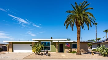 11035 W Oak Ridge Dr, Sun City, AZ 85351