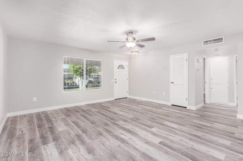 11035 W Tonada Dr, Sun City, AZ 85351