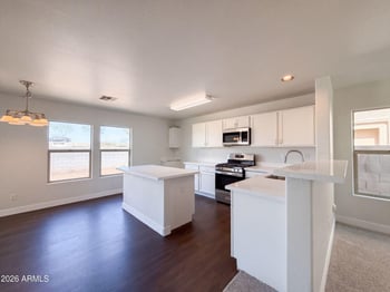 11036 W College Dr, Phoenix, AZ 85037