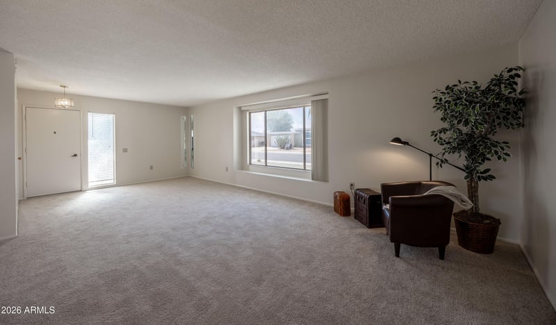 11036 W Oak Ridge Rd, Sun City, AZ 85351