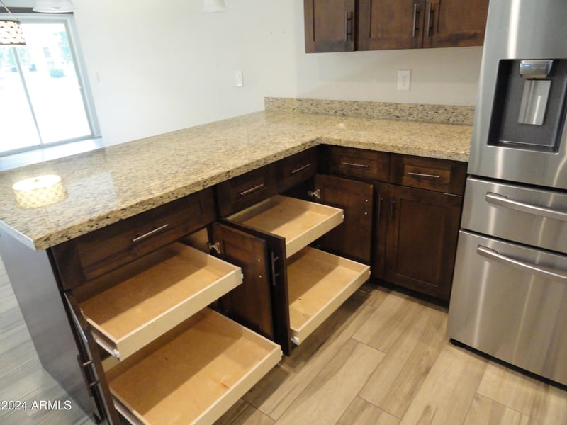 11037 Meade Dr, Sun City, AZ 85351