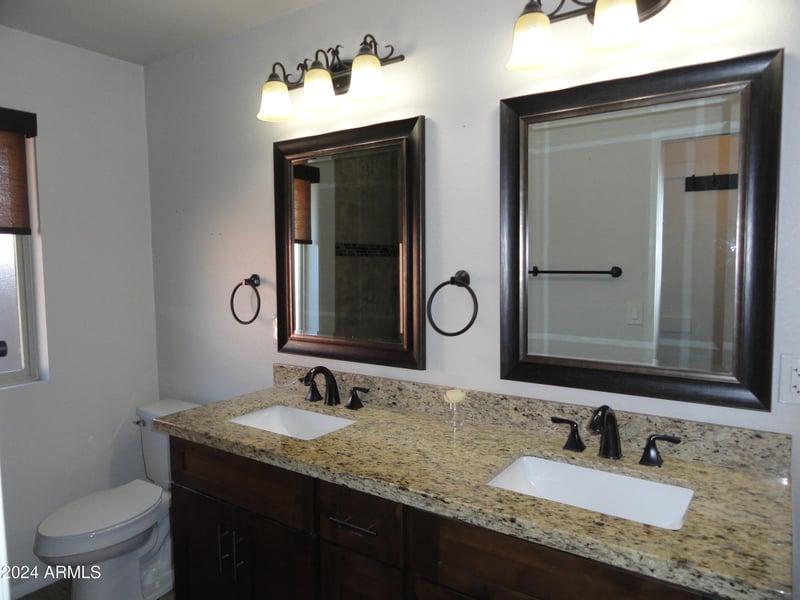 11037 Meade Dr, Sun City, AZ 85351