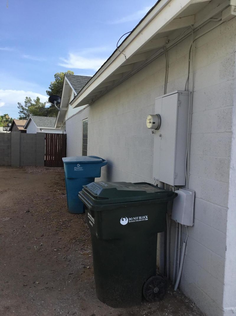 11037 W Devonshire Ave, Phoenix, AZ 85037