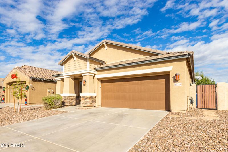 11038 E Shepperd Ave, Mesa, AZ 85212