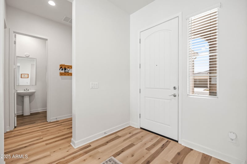 11038 Utopia Ave, Mesa, AZ 85212