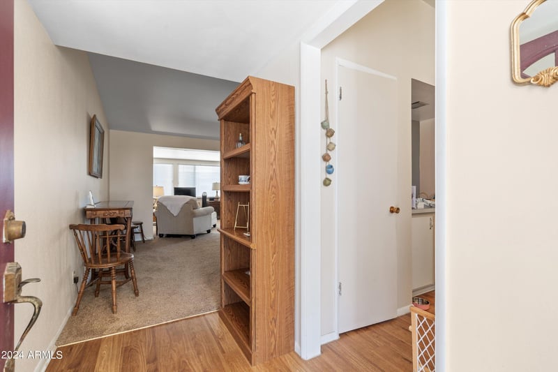 11038 Windsor Dr, Sun City, AZ 85351