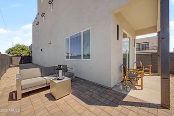 1104 Montezuma Ave, Phoenix, AZ 85003